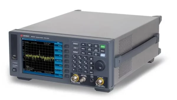 Analyseur de spectre de table Keysight Technologies N932x-C BSA-C Spectrum Analyser 1 → 13600MHz, , 1 voies